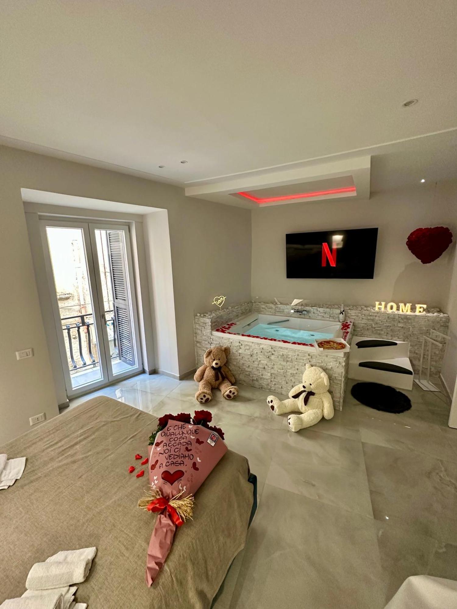 Appartement Michy Napels